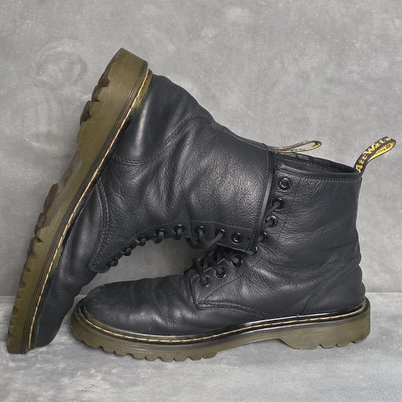 Dr Martens Awley Boots Men\'s US Size 10 Black Leather 8 Eyelet Combat